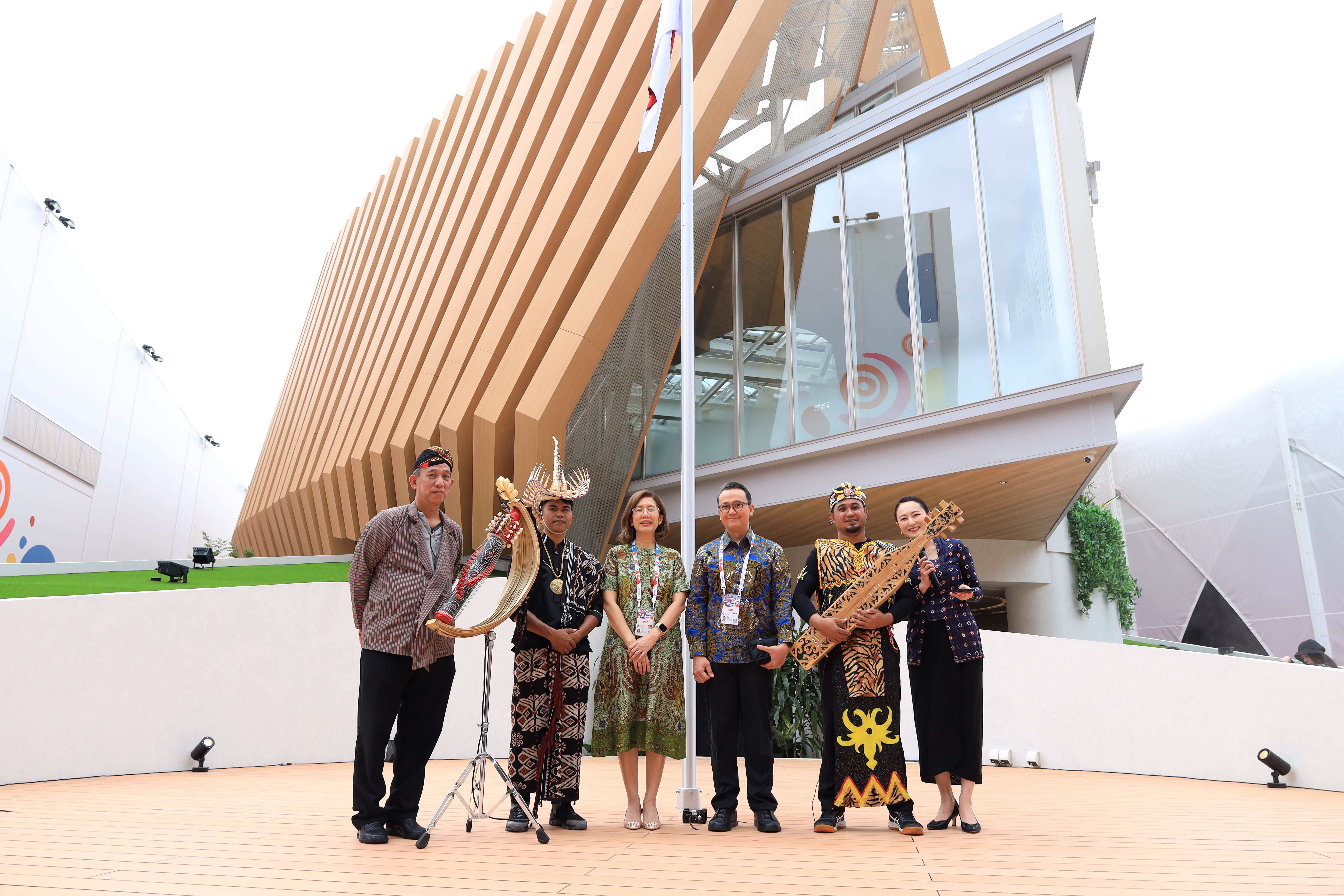 Guru dan Siswa Sekolah Binaan Astra Menggaungkan  Budaya Indonesia di World Expo 2025 Osaka, Jepang